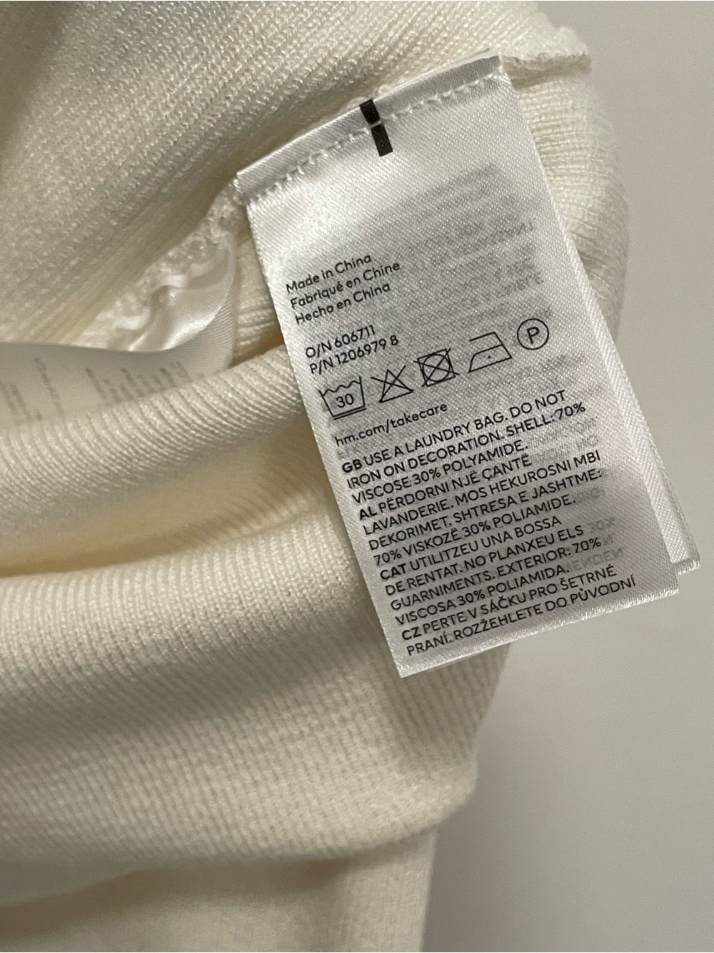 H&M Off-White Long Sleeve Square Neck Knit Top - Picture 6 of 6